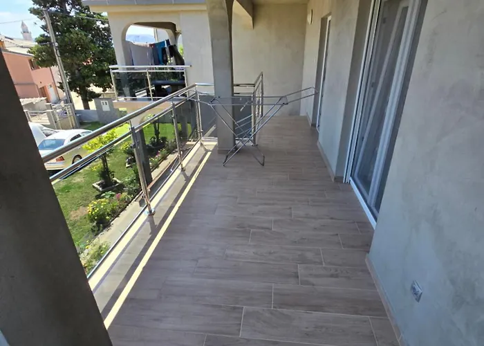Plavsic Apartament Novi Vinodolski